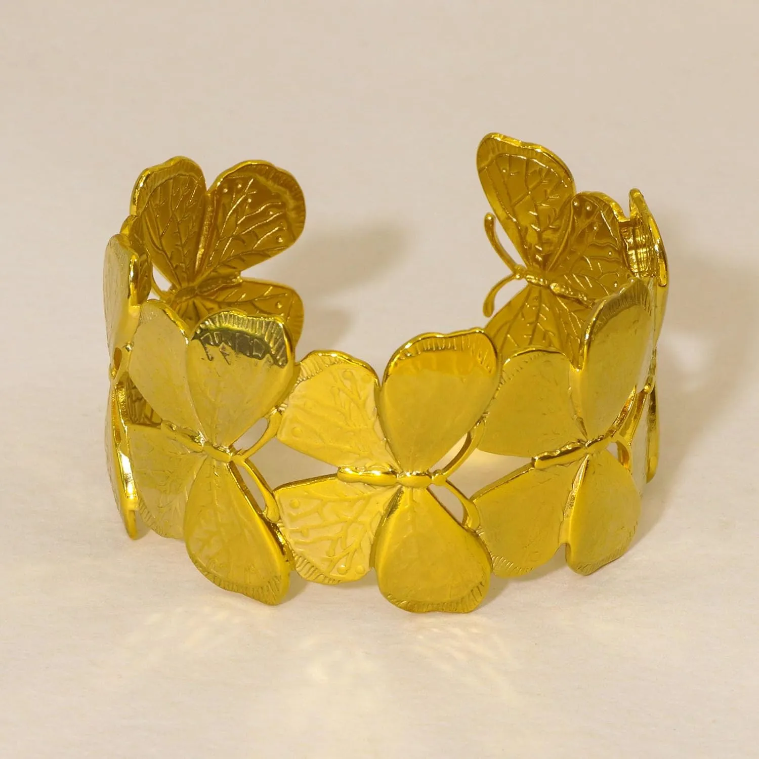 Gold Open Cuff Bangle Bracele Chunky Butterfly/Flower/Coral Reef Lightweight Bamboo Conch Crab Starfish Shell Cuff Bracelet Gift for Women