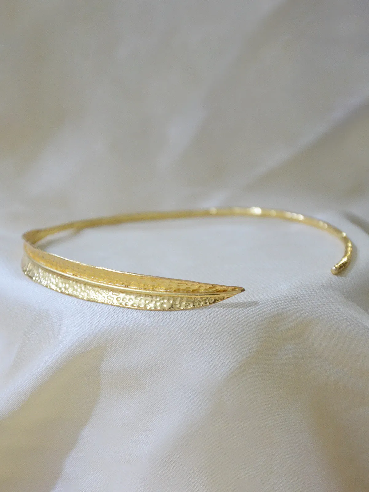 Ira Brass Choker Gold