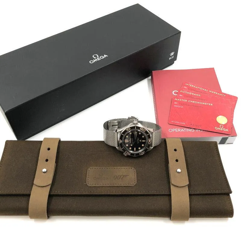 Omega Seamaster Diver 300 Co-Axial Master Chronometer 007 210.90.42.20.01.001 Titanium Titanium Watch Men's Used