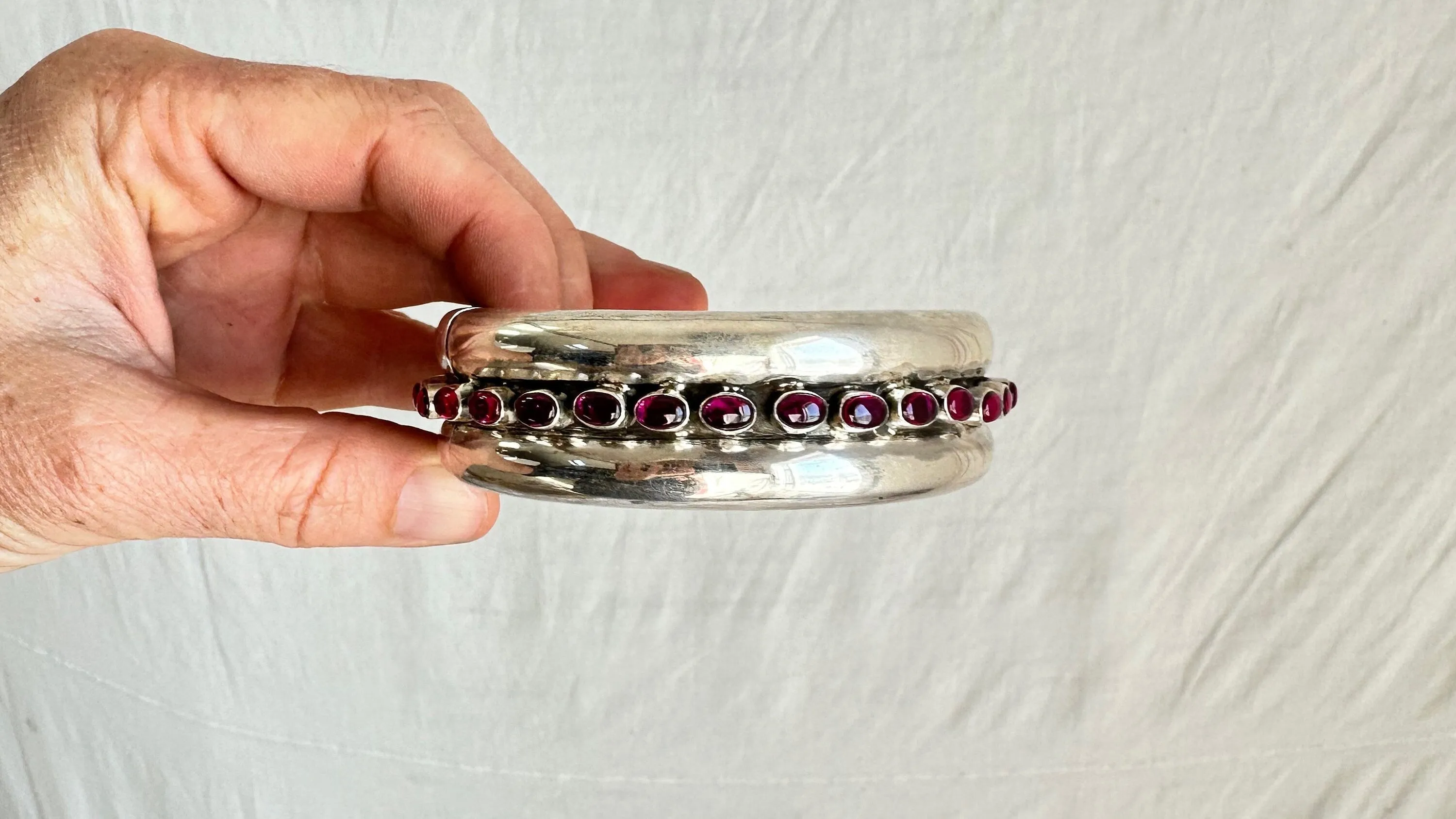 Sterling Silver and Garnet Indian Bangle. 1018
